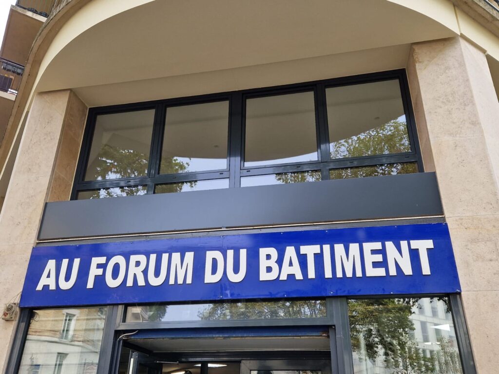 Au Forum du Bâtiment, France — entrance