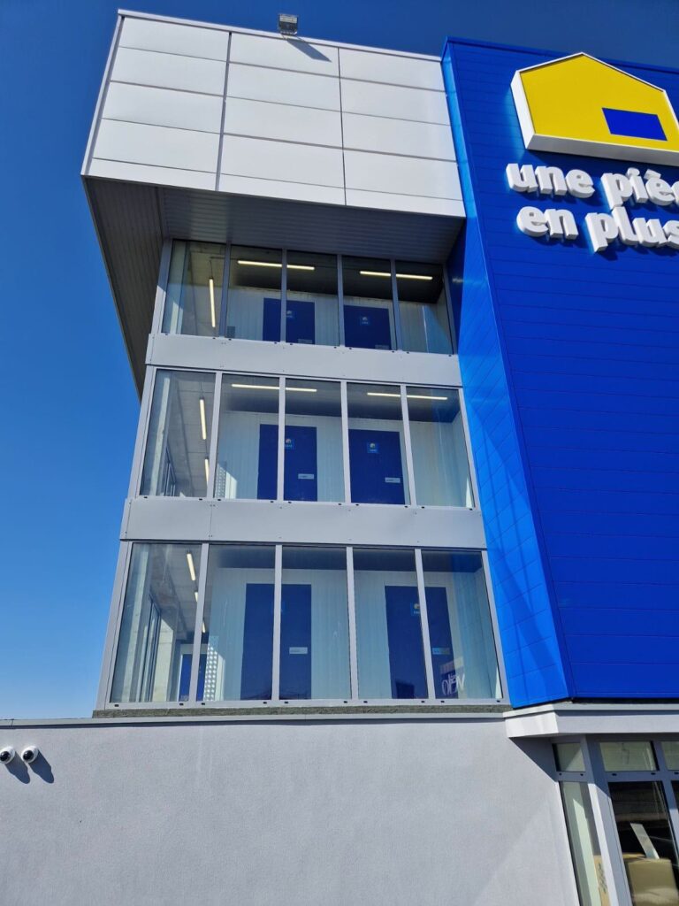 Une pièce en plus, Buchelay, Franța — vedere exterioară